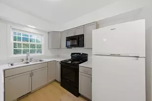 2138 Rugen Rd, Glenview, IL 60025 - Photo 7