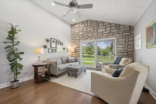 6340 N Indian Rd, Chicago, IL 60646 - Photo 3