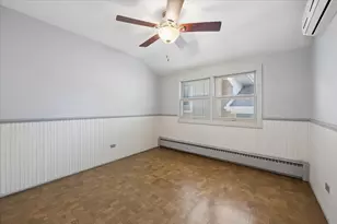 6340 N Indian Rd, Chicago, IL 60646 - Photo 13