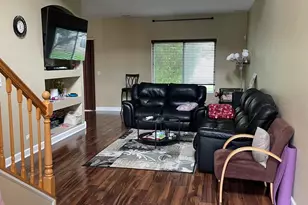 2277 Stoughton Dr, Aurora, IL 60502 - Photo 3