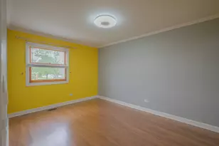 106 S Elroy Ave, Bartlett, IL 60103 - Photo 15