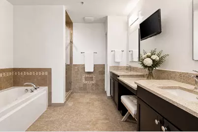 500 W Superior Street #1708, Chicago, IL 60654 - Photo 15