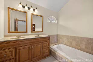91 Forestview Ln, Aurora, IL 60502 - Photo 17