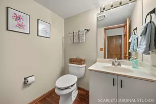 91 Forestview Ln, Aurora, IL 60502 - Photo 13
