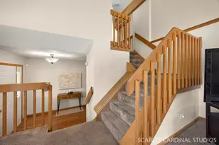 91 Forestview Ln, Aurora, IL 60502 - Photo 3