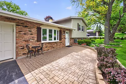 849 Hemlock Drive, Sleepy Hollow, IL 60118 - Photo 3