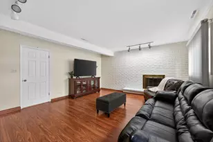 849 Hemlock Dr, Sleepy Hollow, IL 60118 - Photo 25