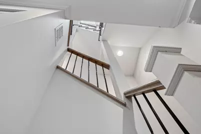 1019 W George Street, Chicago, IL 60657 - Photo 35