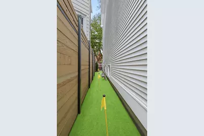 1019 W George Street, Chicago, IL 60657 - Photo 39