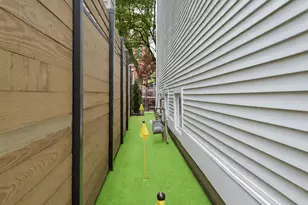 1019 W George St, Chicago, IL 60657 - Photo 39