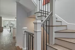 1019 W George St, Chicago, IL 60657 - Photo 15