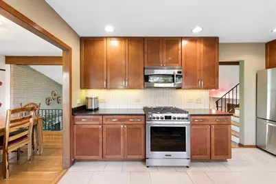 4 E Noyes Drive, Arlington Heights, IL 60005 - Photo 15