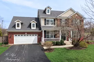 1403 Karen Dr, West Dundee, IL 60118 - Photo 1