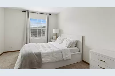 513 East Avenue #513, Streamwood, IL 60107 - Photo 15