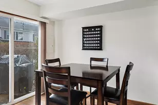 513 East Ave, Streamwood, IL 60107 - Photo 9
