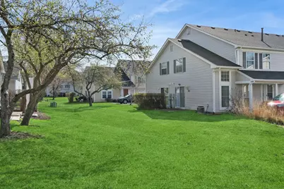 513 East Avenue #513, Streamwood, IL 60107 - Photo 19