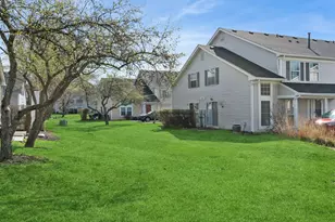 513 East Ave, Streamwood, IL 60107 - Photo 19