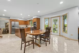 703 Westridge Rd, Joliet, IL 60431 - Photo 11