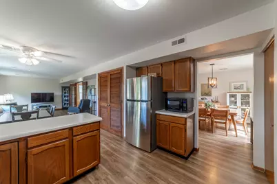 1849 Pastoral Lane, Hanover Park, IL 60133 - Photo 9