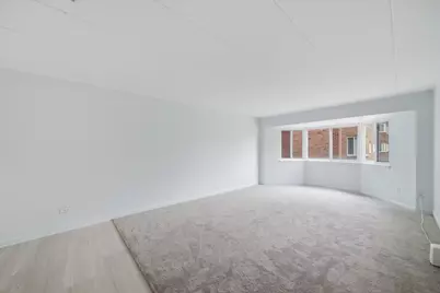300 S Roselle Road #309, Schaumburg, IL 60193 - Photo 5