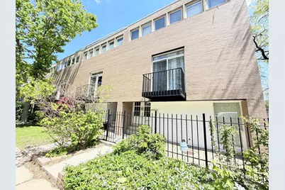 5557 S Harper Avenue, Chicago, IL 60637 - Photo 1