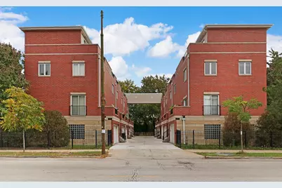 4549 N Central Avenue #8, Chicago, IL 60630 - Photo 1