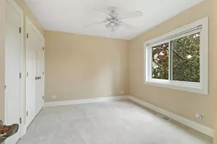 4549 N Central Ave, Chicago, IL 60630 - Photo 13