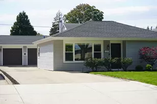 5320 S Madison Ave, Countryside, IL 60525 - Photo 1
