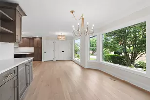 10513 Golf Rd, Orland Park, IL 60462 - Photo 13