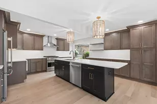 10513 Golf Rd, Orland Park, IL 60462 - Photo 21