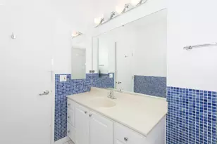 435 W Erie St, Chicago, IL 60654 - Photo 15