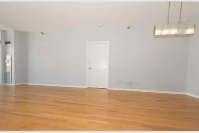 435 W Erie Street #1306, Chicago, IL 60654 - Photo 5