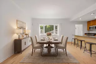 1323 E 61st St, Chicago, IL 60637 - Photo 11