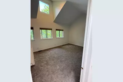 1323 E 61st Street, Chicago, IL 60637 - Photo 21