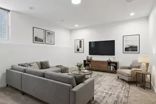 1323 E 61st St, Chicago, IL 60637 - Photo 15