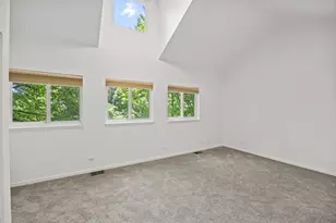 1323 E 61st St, Chicago, IL 60637 - Photo 21