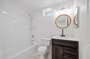 1323 E 61st St, Chicago, IL 60637 - Photo 19