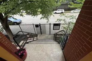 1323 E 61st St, Chicago, IL 60637 - Photo 5