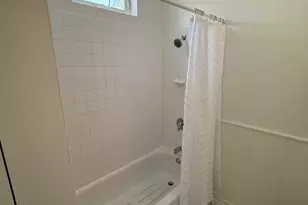 1323 E 61st St, Chicago, IL 60637 - Photo 25