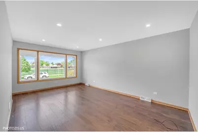 4043 N Wagner Avenue, Schiller Park, IL 60176 - Photo 7