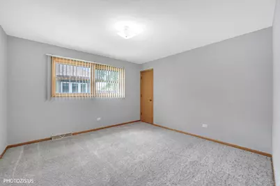 4043 N Wagner Avenue, Schiller Park, IL 60176 - Photo 19
