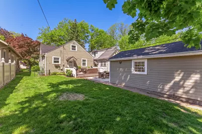 2631 Western Avenue, Davenport, IA 52803 - Photo 25