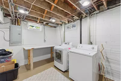 2631 Western Avenue, Davenport, IA 52803 - Photo 17