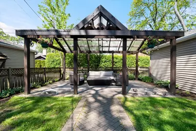 6850 N Lowell Avenue, Lincolnwood, IL 60712 - Photo 21
