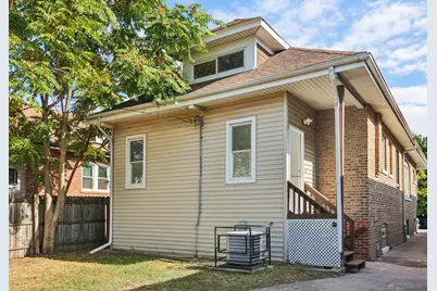 8032 S Carpenter Street, Chicago, IL 60620 - Photo 35
