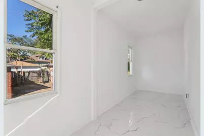 8032 S Carpenter Street, Chicago, IL 60620 - Photo 17