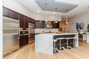 650 N Morgan St, Chicago, IL 60642 - Photo 5