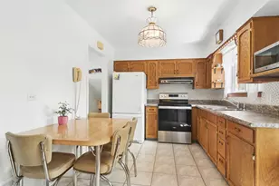 555 S Cedar St, Palatine, IL 60067 - Photo 7