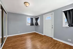 3721 W Shakespeare Ave, Chicago, IL 60647 - Photo 25