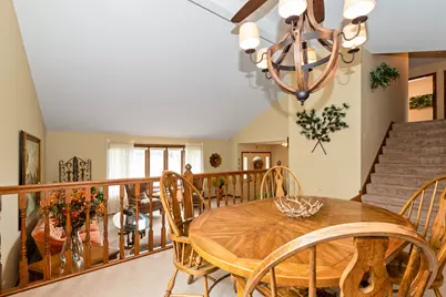 19243 Bernadine Street, Lansing, IL 60438 - Photo 9
